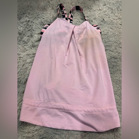 Lululemon Rest Less Pink Camo Tank Size 6 *stained* - Picture 5 of 8